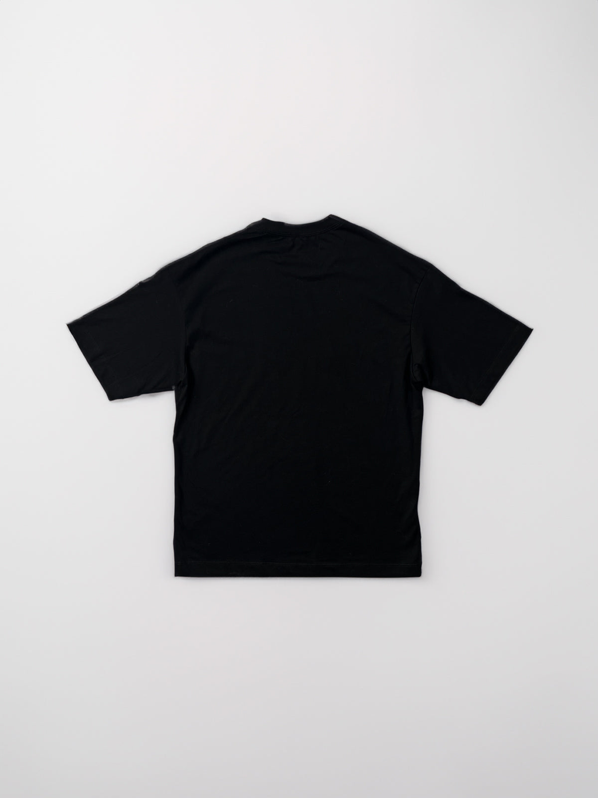 Camiseta Oversized Unisex Resilient Negro