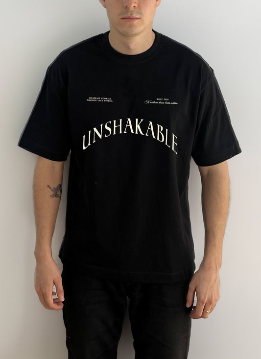 Camiseta Unisex Oversized Unshakeble Negro