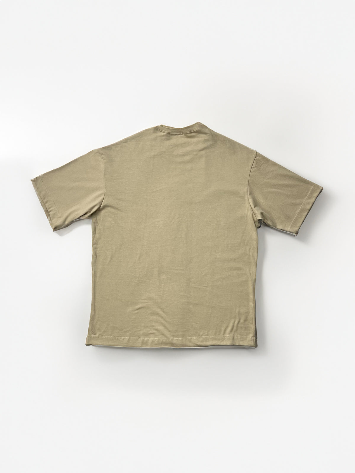 Camiseta Oversized Unisex Resilient Nude