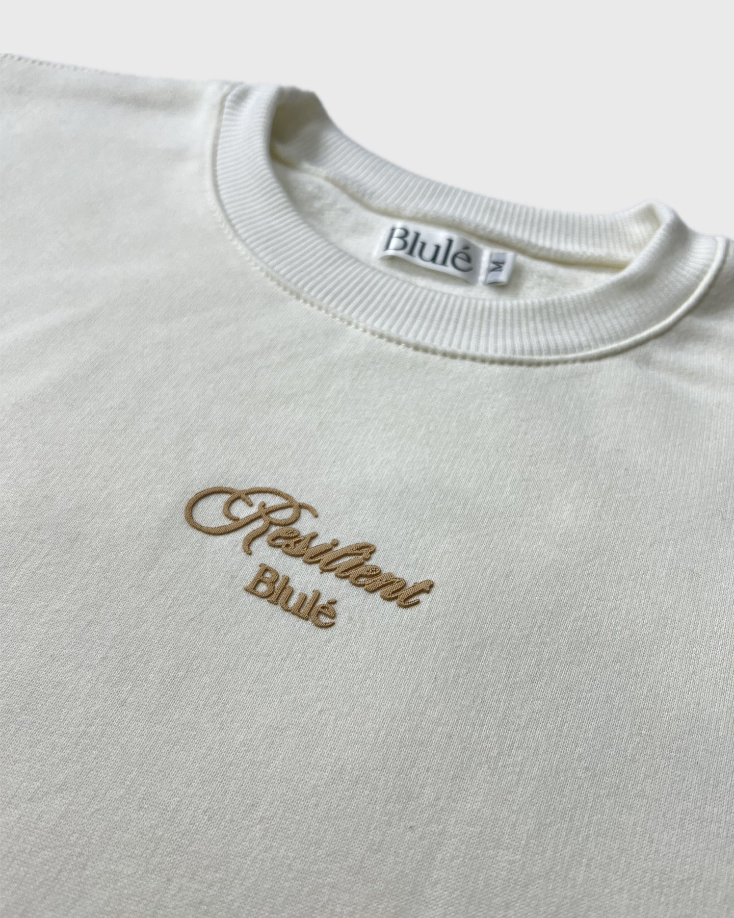 Resilient Crewneck Vainilla