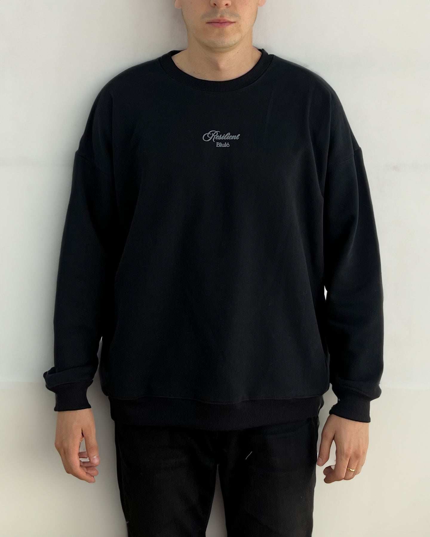 Resilient Crewneck Black