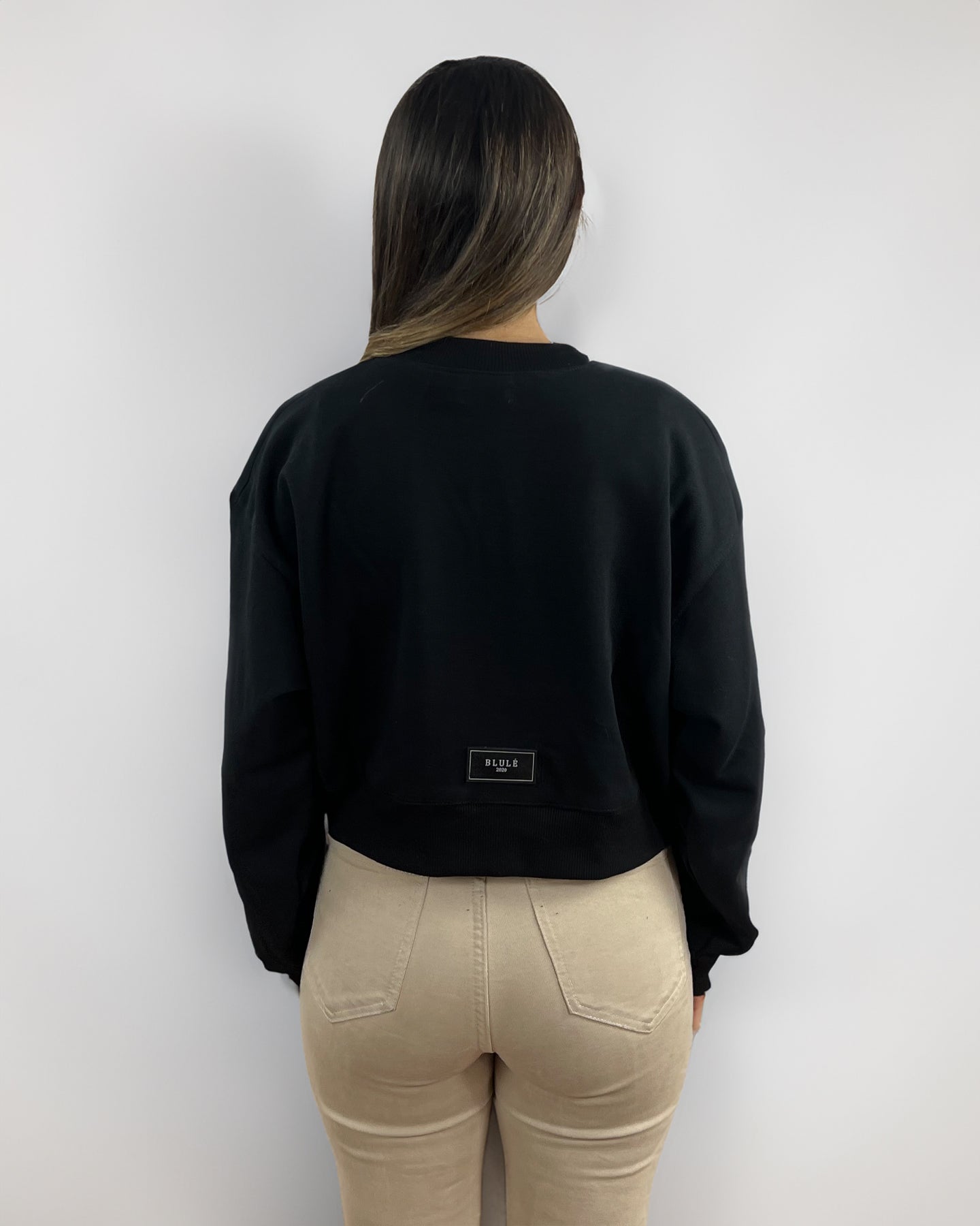 Resilient Crewneck Cropped Black