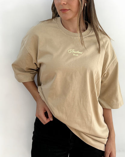 Camiseta Oversized Unisex Resilient Nude