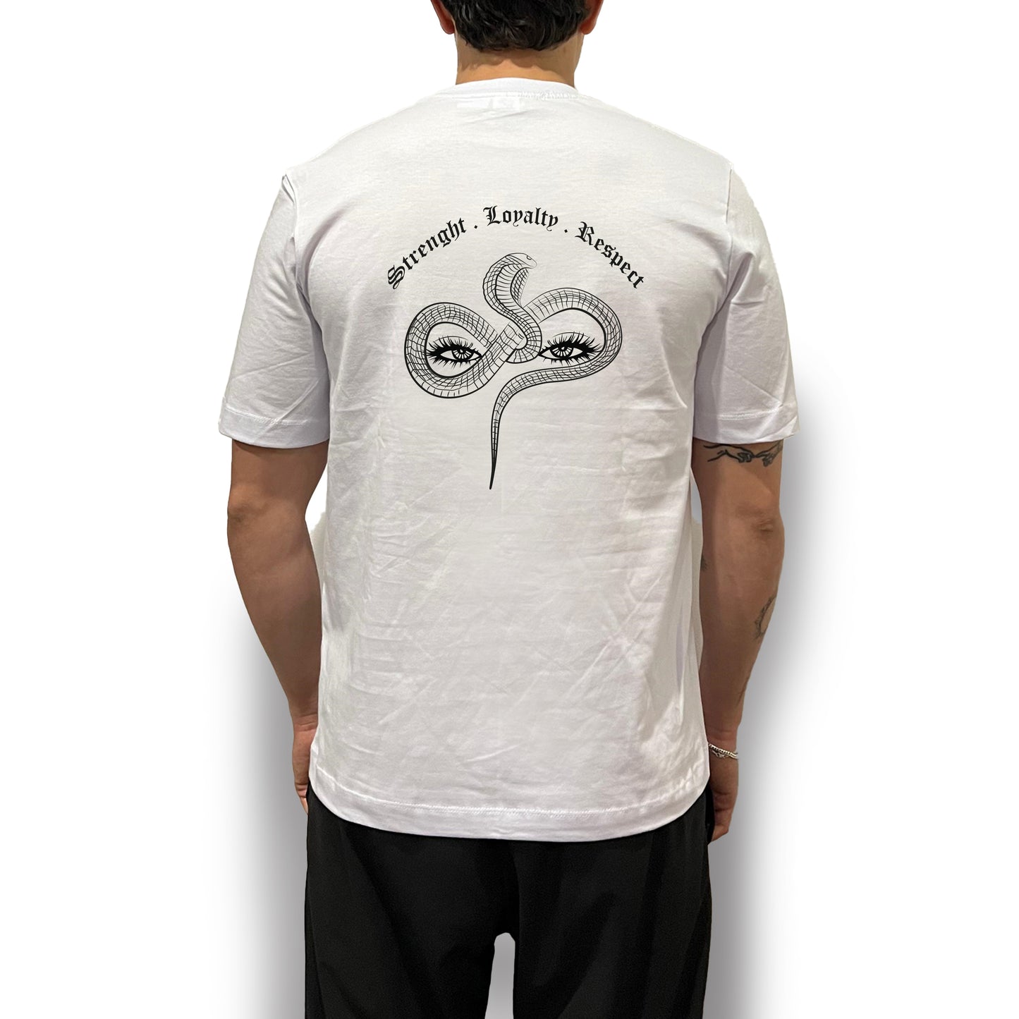 Camiseta Regular Fit Unisex Snake Eyes Blanco