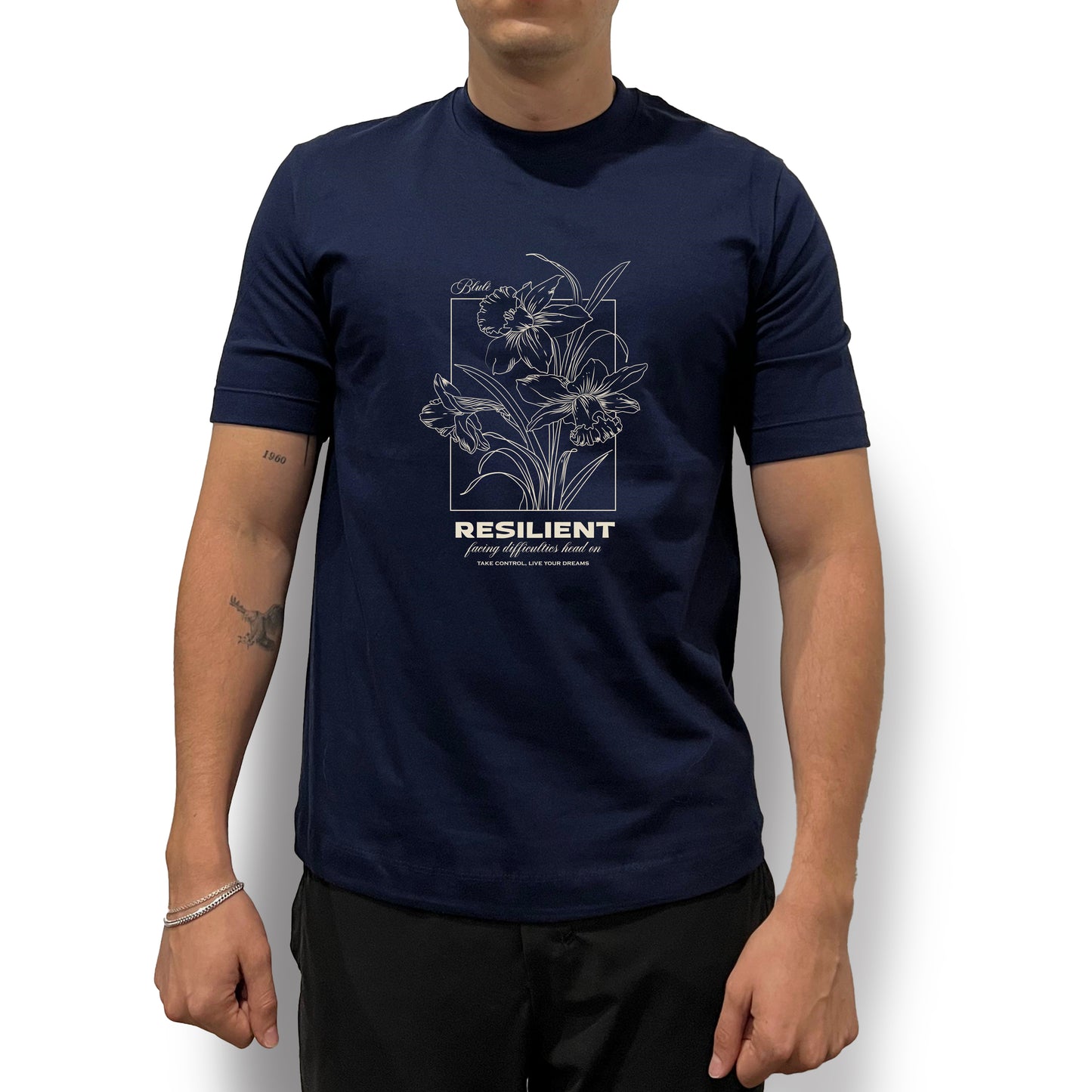 Camiseta Regular Fit Unisex Lirio Azul Navy